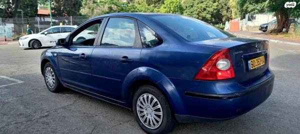 פורד פוקוס Trend סדאן אוט' 1.6 (100 כ''ס) בנזין 2008 למכירה בחיפה
