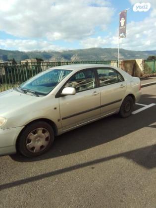 טויוטה קורולה Verso Luxury אוט' 1.8 (129 כ"ס) בנזין 2006 למכירה ברכסים