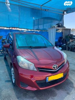 טויוטה יאריס Style אוט' 1.3 (99 כ"ס) בנזין 2014 למכירה בחדרה