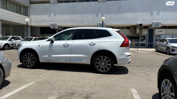 וולוו XC60 4X4 T8 Inscription הייבריד אוט' 2.0 (390 כ''ס) היברידי חשמל / בנזין 2019 למכירה בחיפה