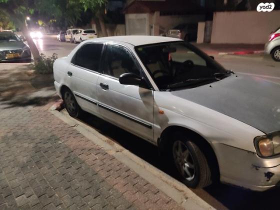סוזוקי בלנו GLX ידני 1.6 (96 כ''ס) בנזין 2001 למכירה בבני ברק