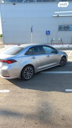 טויוטה קורולה הייבריד Limited סדאן אוט' 1.8 (98 כ''ס) בנזין 2019 למכירה בניר ישראל