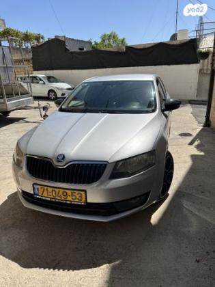 סקודה אוקטביה Ambition אוט' 1.2 (105 כ''ס) בנזין 2015 למכירה בפקיעין