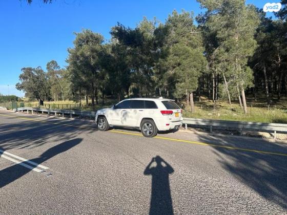 ג'יפ / Jeep גרנד צ'ירוקי 4X4 Overland אוט' דיזל 3.0 (241 כ''ס) דיזל 2014 למכירה בזרזיר