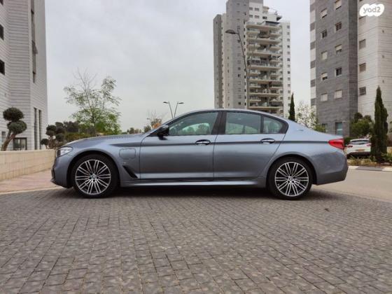 ב.מ.וו סדרה 5 530E IPer Exclusive הייבריד אוט' 2.0 (252 כ"ס) היברידי חשמל / בנזין 2017 למכירה ברחובות