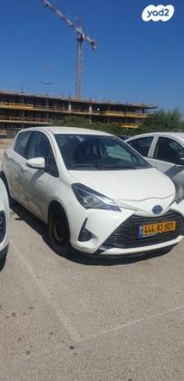 טויוטה יאריס הייבריד Eco אוט' 1.5 (73 כ''ס) בנזין 2018 למכירה בירושלים