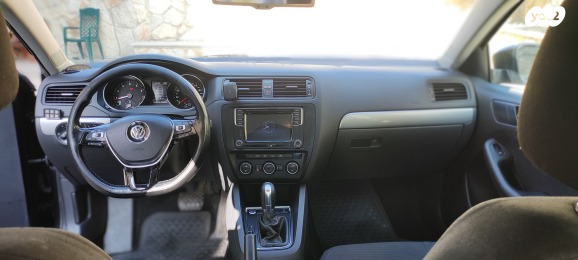 פולקסווגן ג'טה Trendline אוט' 1.4 (125 כ''ס) בנזין 2016 למכירה בחיפה