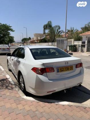 הונדה אקורד Luxury אוט' 2.0 (156 כ''ס) בנזין 2015 למכירה בבית שאן