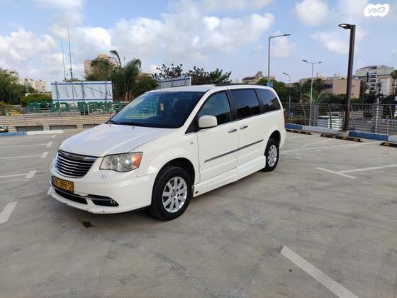 קרייזלר גראנד וויאג'ר Touring אוט' 7 מק' 3.6 (279 כ''ס) בנזין 2013 למכירה בקרית מוצקין