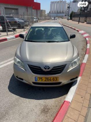 טויוטה קאמרי GLI אוט' 2.4 (167 כ"ס) בנזין 2008 למכירה בנתניה