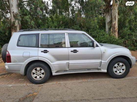 מיצובישי פג'רו ארוך 4X4 GLX אוט' דיזל 7 מק' 3.2 (165 כ''ס) דיזל 2003 למכירה בראש העין