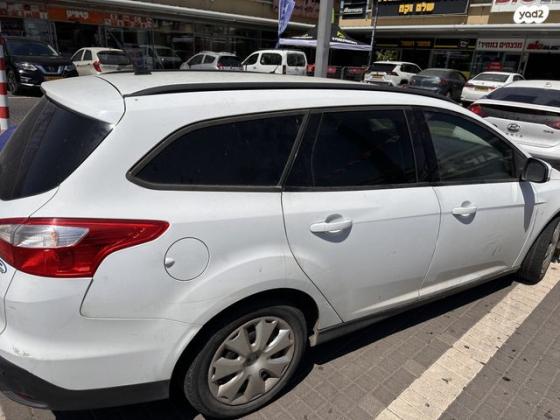 פורד פוקוס Trend סטיישן אוט' 1.6 (125 כ''ס) בנזין 2013 למכירה בקרית שמונה