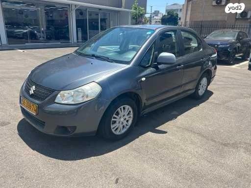 סוזוקי SX4 GLX סדאן אוט' 1.6 (119 כ"ס) בנזין 2011 למכירה ברעננה
