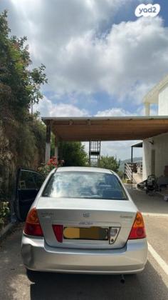 סוזוקי ליאנה GLX סדאן אוט' 1.6 (107 כ''ס) בנזין 2004 למכירה בדאלית אל כרמל