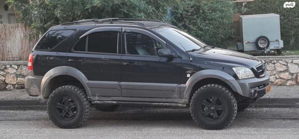 קיה סורנטו 4X4 EX אוט' דיזל 5 מק' 2.5 (140 כ''ס) דיזל 2006 למכירה בחיפה