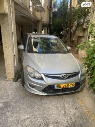 יונדאי i30 Inspire אוט' 1.6 (126 כ''ס) בנזין 2011 למכירה ברחובות