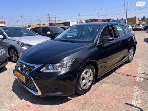 לקסוס CT200H Executive הייבריד אוט' 1.8 (99 כ''ס) בנזין 2018 למכירה בחולון