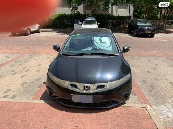 הונדה סיוויק האצ'בק החדשה Comfort אוט' 1.8 (140 כ''ס) בנזין 2010 למכירה באור עקיבא