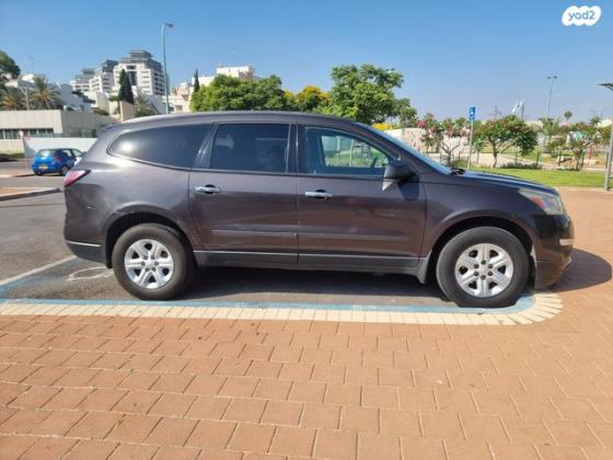 שברולט טראוורס LS אוט' 8 מק' 3.6 (281 כ''ס) בנזין 2017 למכירה בהוד השרון