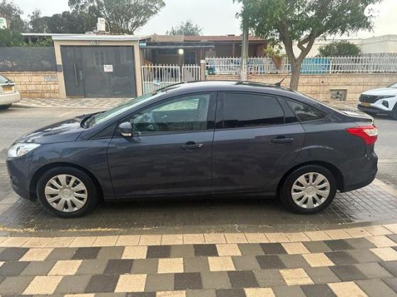 פורד פוקוס Trend סדאן אוט' 1.6 (125 כ"ס) בנזין 2013 למכירה בירוחם