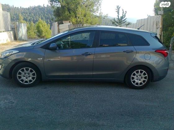 יונדאי i30CW Inspire סטיישן ידני 1.4 (100 כ''ס) [2013-2015] בנזין 2014 למכירה בירושלים