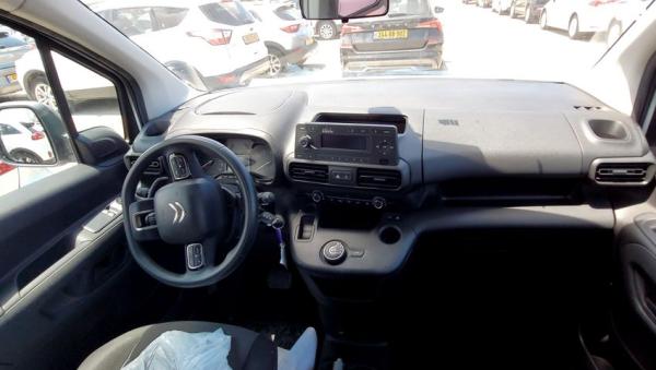 סיטרואן ברלינגו דור 3 (2018 ואילך) Live אוט' דיזל 5 מק' 1.5 (130 כ''ס) דיזל 2019 למכירה ב