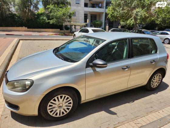 פולקסווגן גולף Trendline אוט' 5 דל' 1.4 (122 כ"ס) [2008-2013] בנזין 2010 למכירה בנתניה