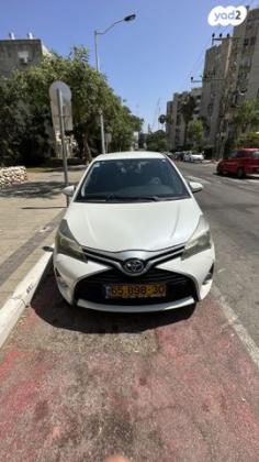 טויוטה יאריס הייבריד Hybrid אוט' 1.5 (74 כ''ס) בנזין 2014 למכירה בבת ים