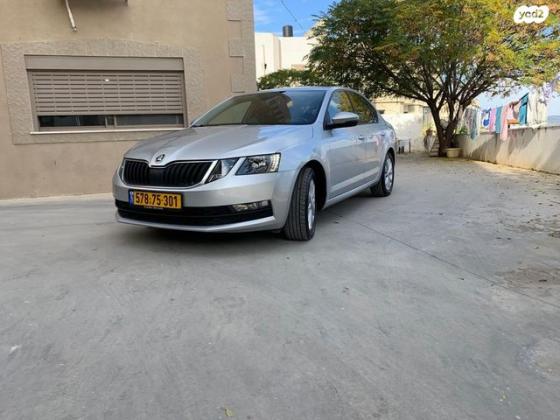 סקודה אוקטביה Ambition אוט' 1.5 (150 כ''ס) בנזין 2018 למכירה במשהד