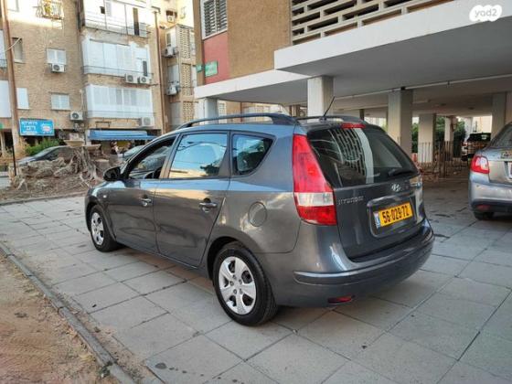 יונדאי i30CW Inspire סטיישן אוט' 1.6 (126 כ''ס) בנזין 2009 למכירה בפתח תקווה