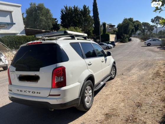 סאנגיונג רקסטון 4X4 EX אוט' דיזל 7 מק' 2.2 (178 כ"ס) דיזל 2016 למכירה בכפר החורש