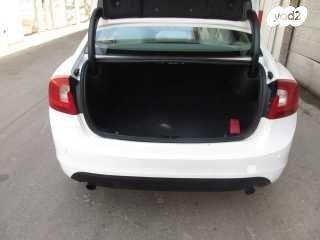 וולוו S60 Kinetic אוט' 2.0 (203 כ''ס) בנזין 2011 למכירה ברחובות