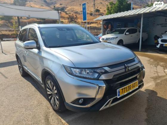 מיצובישי אאוטלנדר Instyle אוט' 7 מק' 2.0 (150 כ"ס) בנזין 2019 למכירה בקרית שמונה