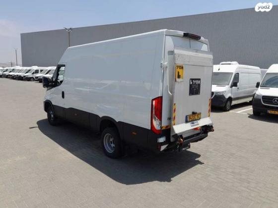 איווקו דיילי החדשה אוט' בינוני גבוה 5.2 טון 3.0 (180 כ''ס) דיזל 2022 למכירה בראש העין