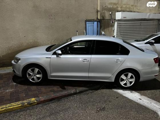 פולקסווגן ג'טה Trendline אוט' 1.2 (105 כ"ס) בנזין 2013 למכירה בטבריה