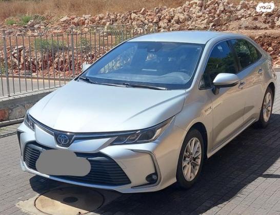 טויוטה קורולה הייבריד Executive SDN HV סדאן אוט' 1.8 (98 כ''ס) בנזין 2020 למכירה בקרית שמונה