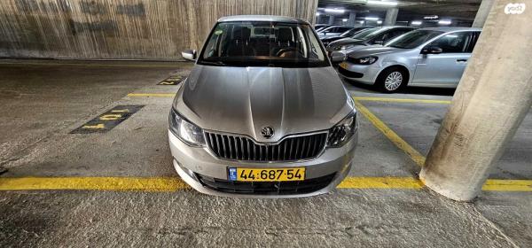 סקודה פאביה Ambition אוט' 1.2 (110 כ''ס) בנזין 2015 למכירה בתל אביב יפו