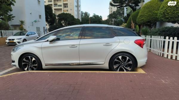 סיטרואן DS5 Sport Chic אוט' 1.6 (156 כ"ס) בנזין 2013 למכירה באשדוד