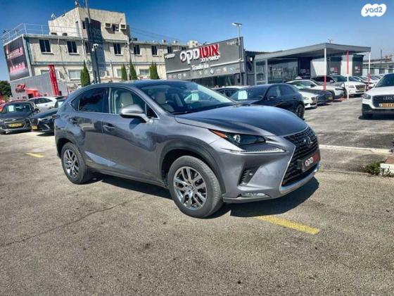 לקסוס NX NX300H Premium FWD הייבריד אוט' 2.5 (155 כ''ס) בנזין 2021 למכירה בתל אביב יפו