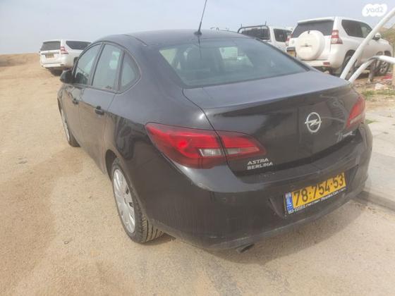 אופל אסטרה Berlina Enjoy סדאן אוט' 1.4 (140 כ"ס) בנזין 2013 למכירה בקרית עקרון