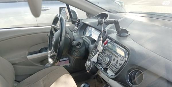 הונדה אינסייט Comfort הייבריד אוט' 1.3 (88 כ''ס) בנזין 2014 למכירה בנתיבות