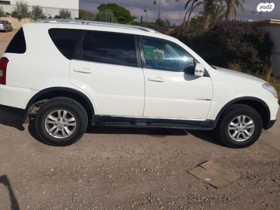 סאנגיונג רקסטון 4X4 EX אוט' דיזל 7 מק' 2.0 (155 כ''ס) דיזל 2014 למכירה בבאר שבע