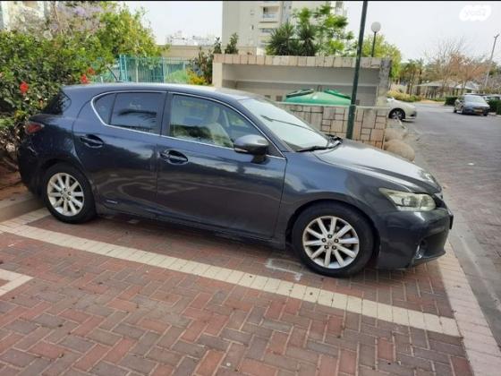 לקסוס CT200H הייבריד אוט' 1.8 (99 כ"ס) בנזין 2011 למכירה באשדוד