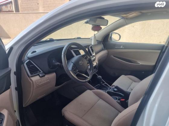 יונדאי טוסון Premium אוט' בנזין 2.0 (155 כ"ס) בנזין 2017 למכירה בבית עזרא