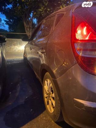 יונדאי i30 Inspire אוט' 1.6 (126 כ''ס) בנזין 2009 למכירה בחולון