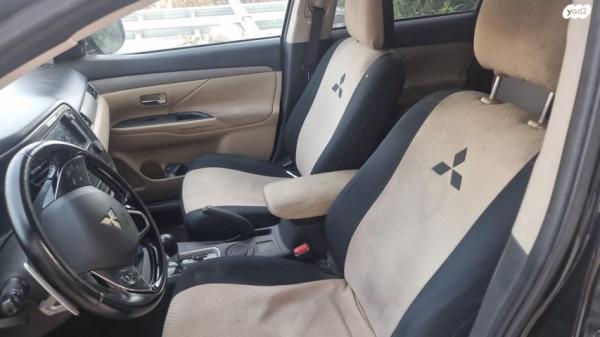 מיצובישי אאוטלנדר Instyle אוט' 7 מק' 2.0 (150 כ"ס) בנזין 2015 למכירה בדייר אל אסד