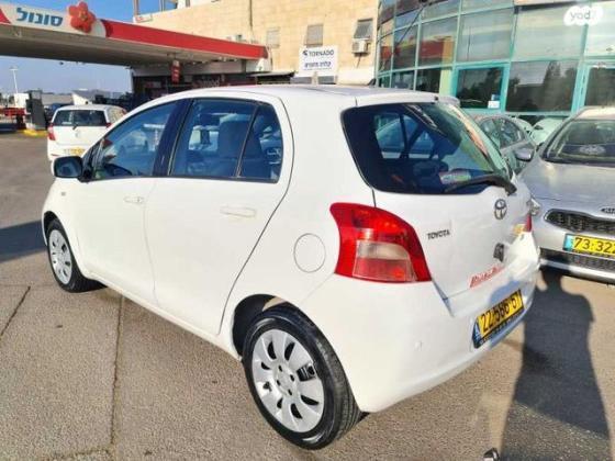 טויוטה יאריס Sol רובוטית 1.3 (87 כ"ס) בנזין 2007 למכירה ברמלה