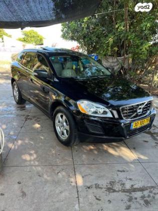 וולוו XC60 4X4 D5 Active סטיישן אוט' דיזל 2.4 (205 כ''ס) דיזל 2011 למכירה בבית חשמונאי