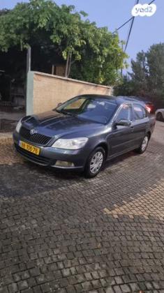 סקודה אוקטביה Ambiente אוט' 1.2 (105 כ''ס) בנזין 2012 למכירה בכאוכב אבו אל היגא