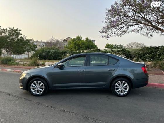 סקודה אוקטביה Ambition אוט' 1.5 (150 כ''ס) בנזין 2018 למכירה בחולון